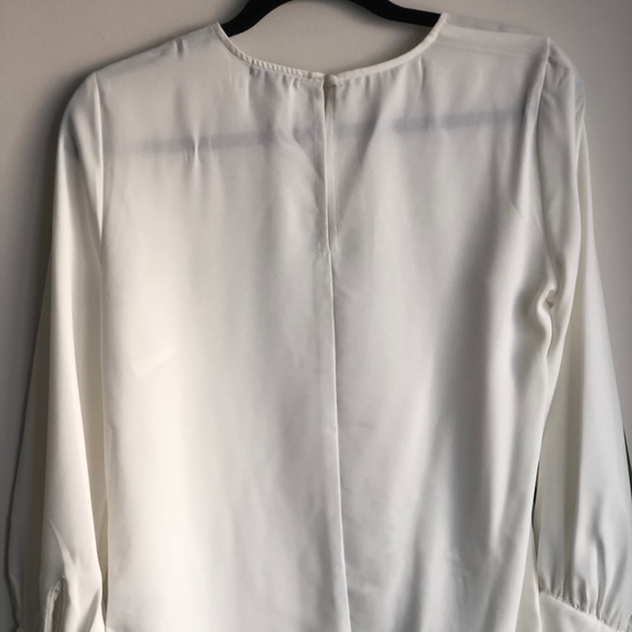 Dynamite White Blouse NWOT - Picture 5 of 6